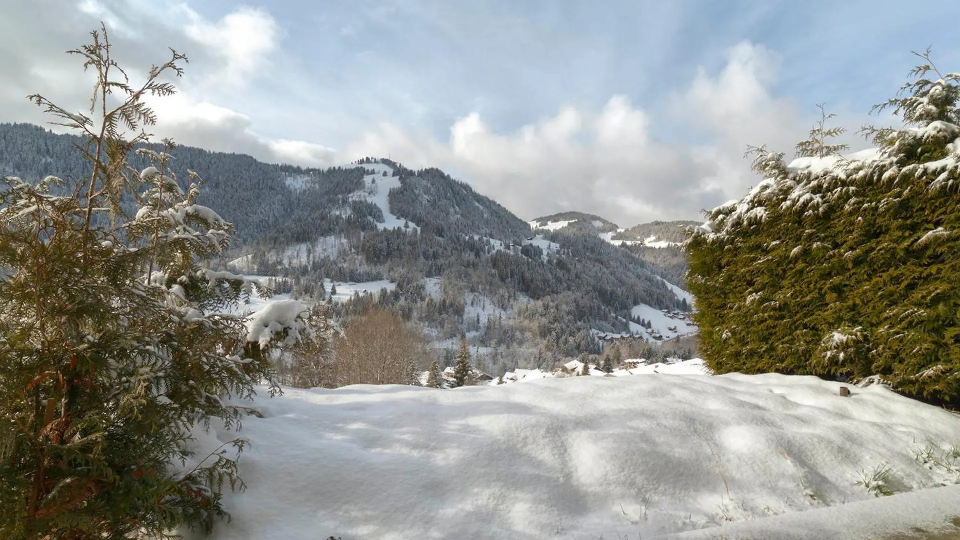 Charmant 3 Pieces Renove Avec Terrasse, Proche Des Pistes - La Clusaz, Le Cret Du Merle - Fr-1-459-28